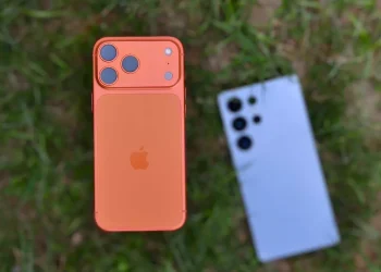 Apple Beats Samsung