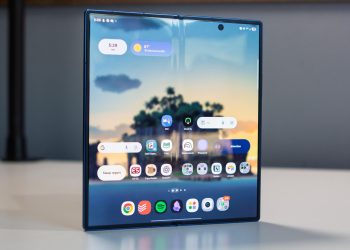 Galaxy Z Fold8 crease