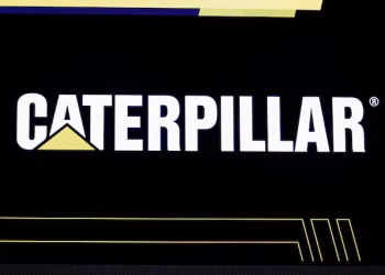 Caterpillar Warns of $2.6B Tariff Hit Despite Strong Q4 Earnings