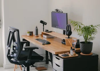 making money without formal jobs