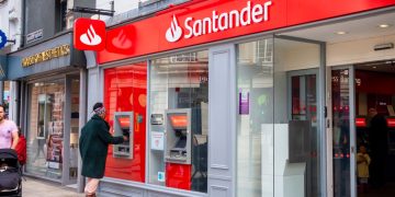 Santander branch closures