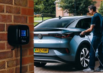 Pod Uber EV charging