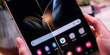 wide foldable phones
