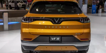VinFast Aims for 300,000 EV Deliveries in 2026, Expanding Across Key Asian Markets