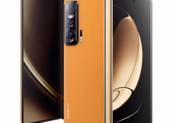 Honor wide foldable