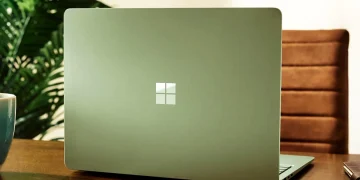 Surface Laptop 8